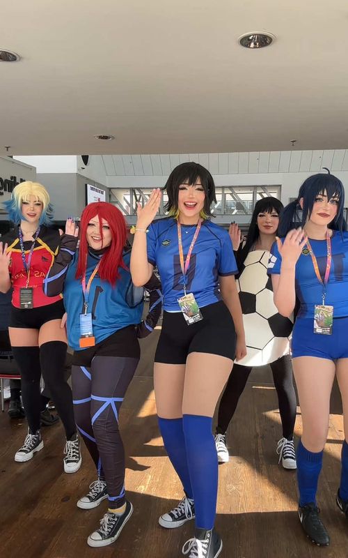 BLUE LOCK FOR MOMOCON DAY 2 !! @cat @pepperonipizzarolls @･:*+.☆ Zya ☆.+*:• @marmar #bluelockcosplay #bachiracosplay #momocon2025 #cosplaydance 